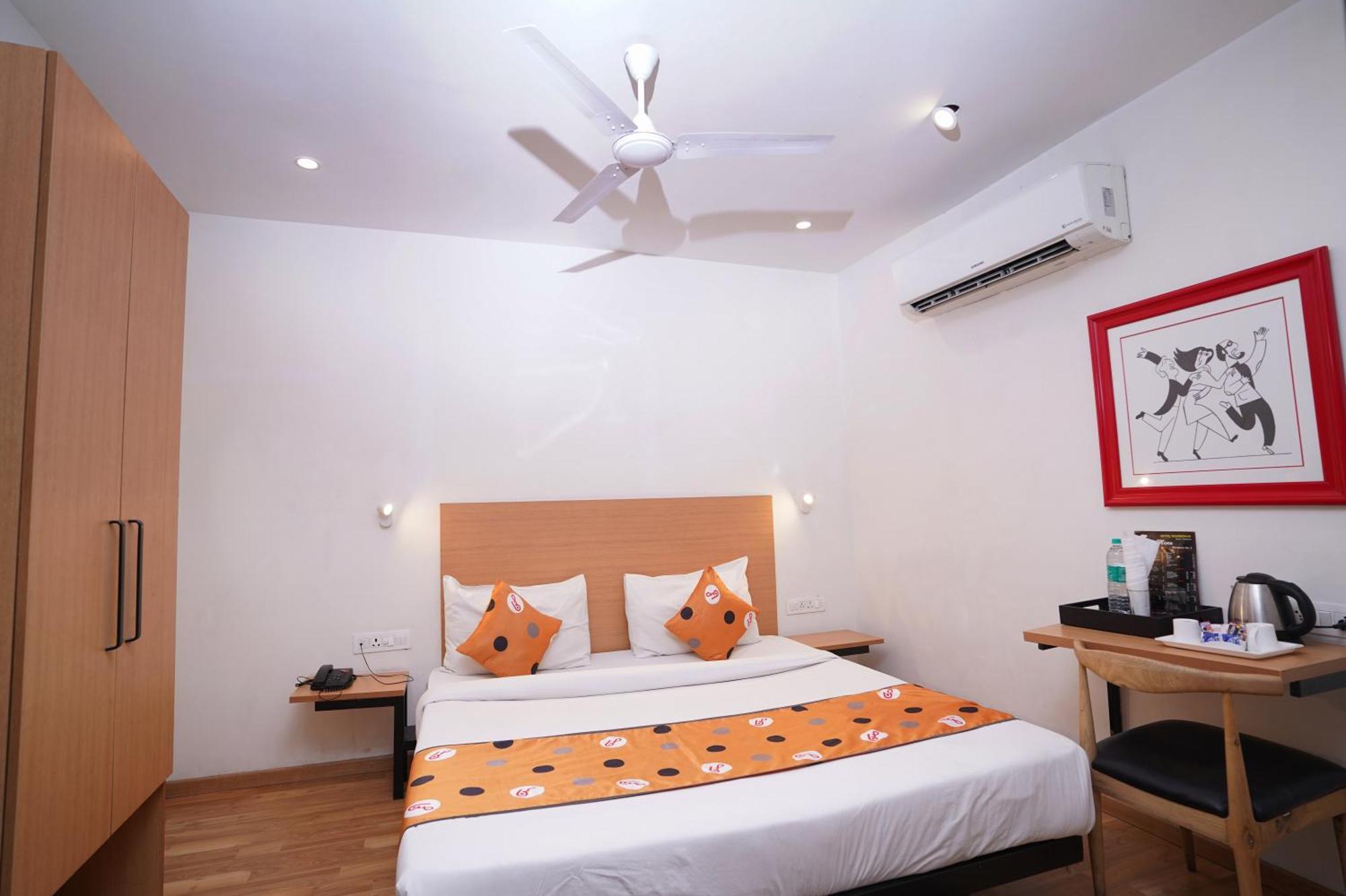 Hotel Mira Residency- Outer Ring Road, Paschim Vihar Delhi  Buitenkant foto
