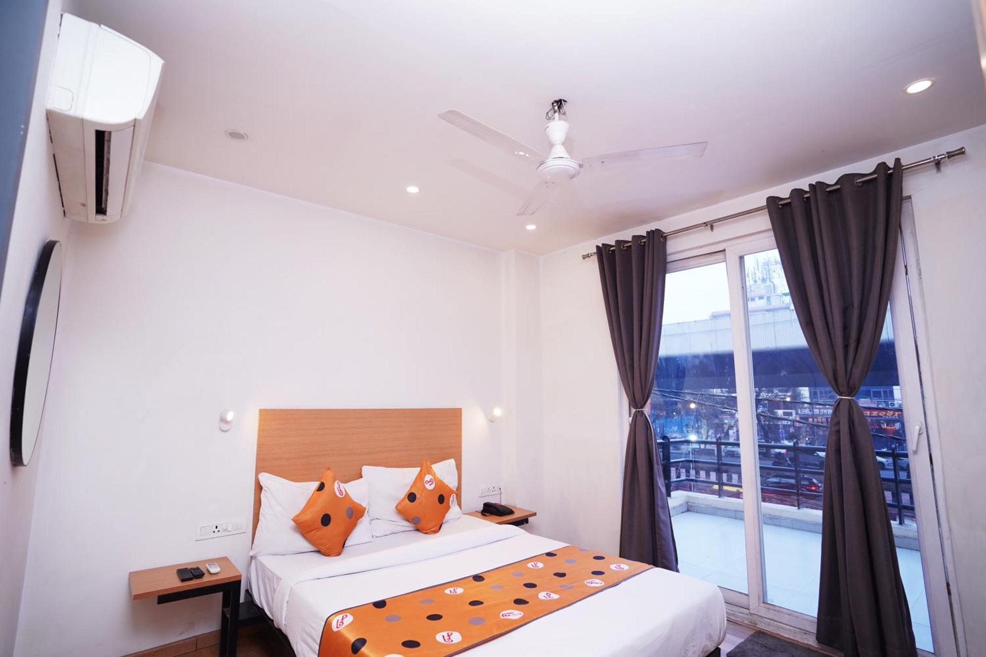 Hotel Mira Residency- Outer Ring Road, Paschim Vihar Delhi  Buitenkant foto